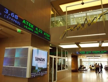 Νέα κατακόρυφη πτώση το Χρηματιστήριο - Απώλειες 1,96% για το Γενικό Δείκτη